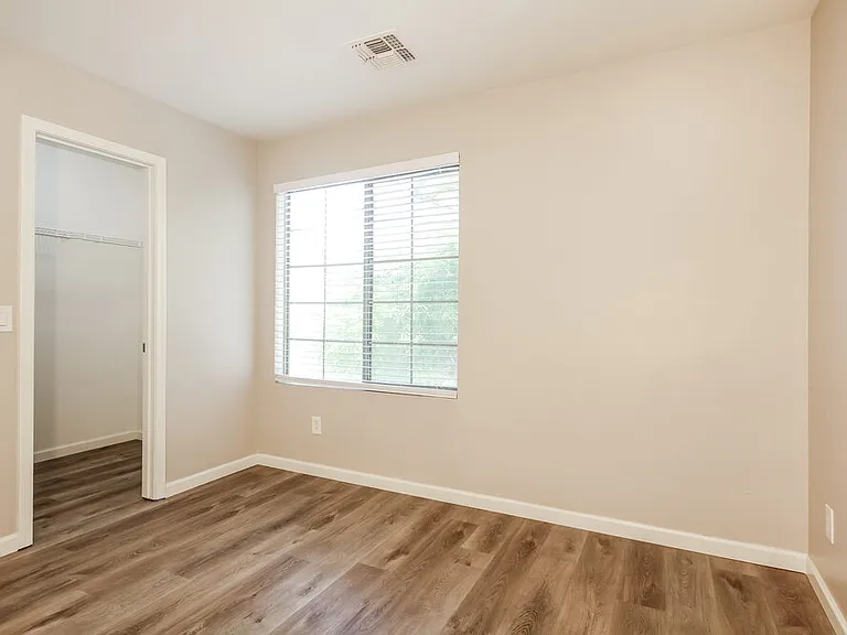 8465 W Riley Rd — Photo 14