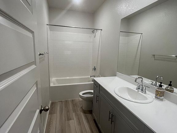 5th image of 40455 Birchfield Dr #40667