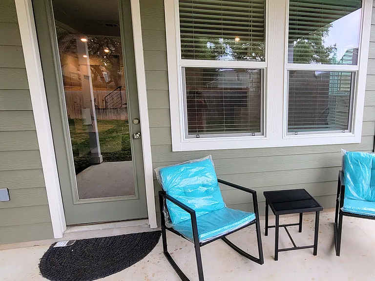1100 Winnie Dr — Photo 11