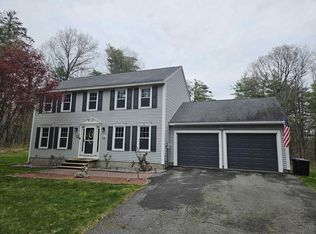 68 Naticook Rd, Merrimack, NH 03054