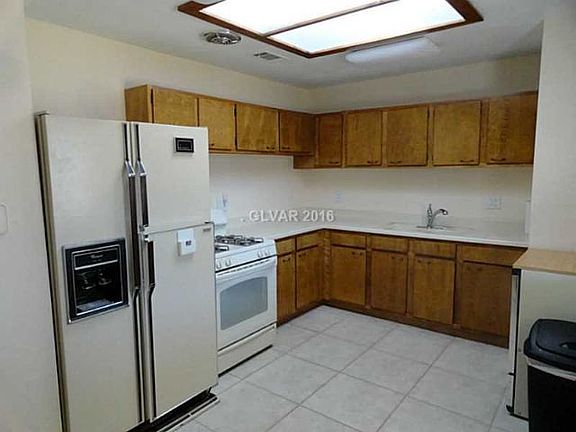 5th image of 601 Palmhurst Dr