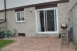 4 bed, $2,950 — Photo 4