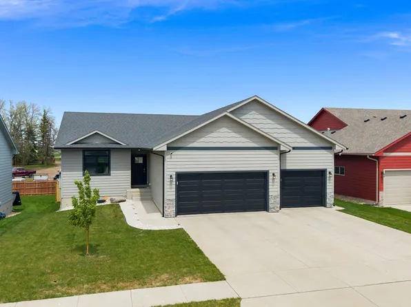 9012 W 23rd St, Sioux Falls, SD 57106