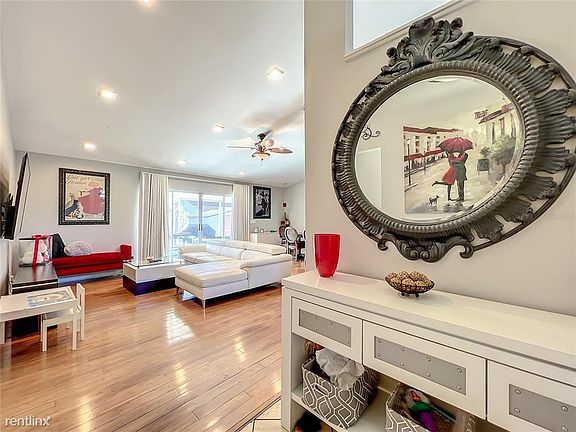 3rd image of 2209 Opal Dr