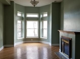 3738 S Wabash Ave #2, Chicago, IL 60653