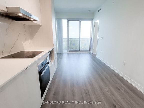 4th image of 138 Downes St #5607