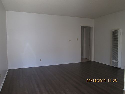 3rd image of 11501 Obert Ave APT 3