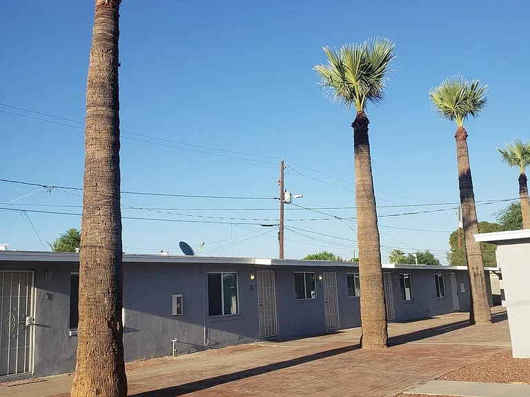 206 E Jones Ave #11SH — Photo 18