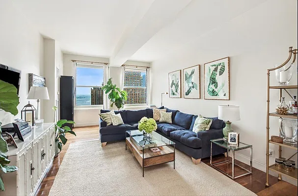 Rented by Corcoran | media 12