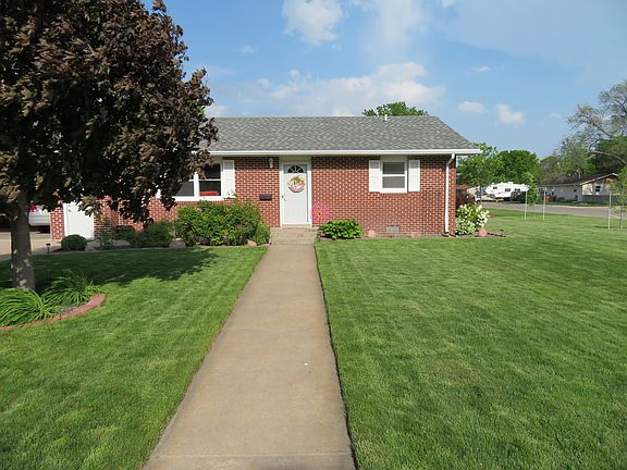 2nd image of 421 S Bryan Ave