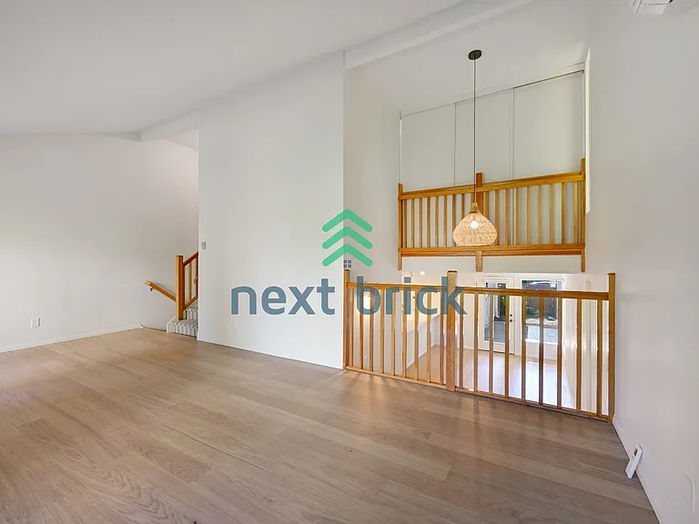 100 108th Ave SE #BELLEVUE 100 — Photo 12