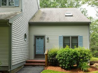35 Santuit Pond Way UNIT 9D, Mashpee, MA 02649