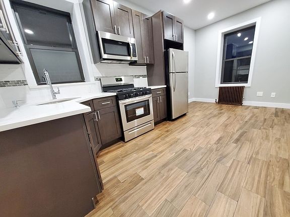 5th image of 25-37 38th St #4