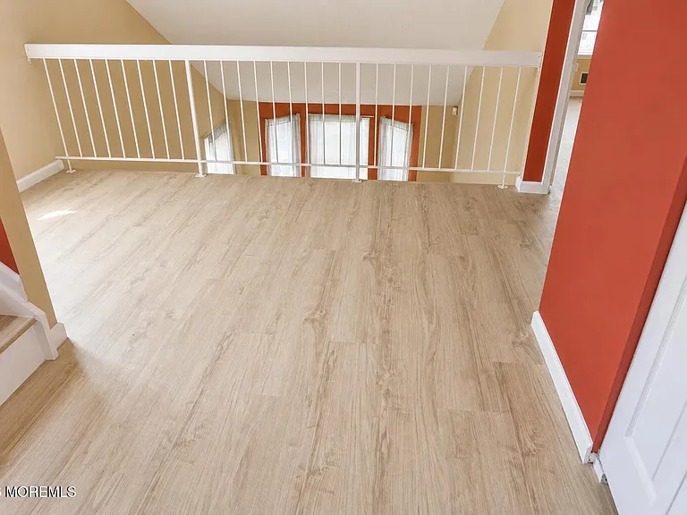 114 Orion Rd — Photo 13