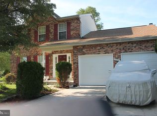 300 Stevenson Ln, Landover, MD