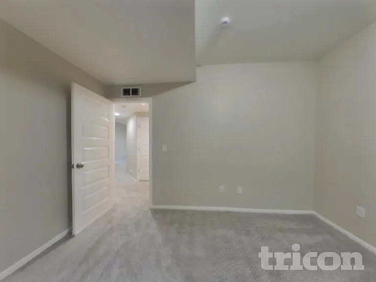 8140 22nd St — Photo 12