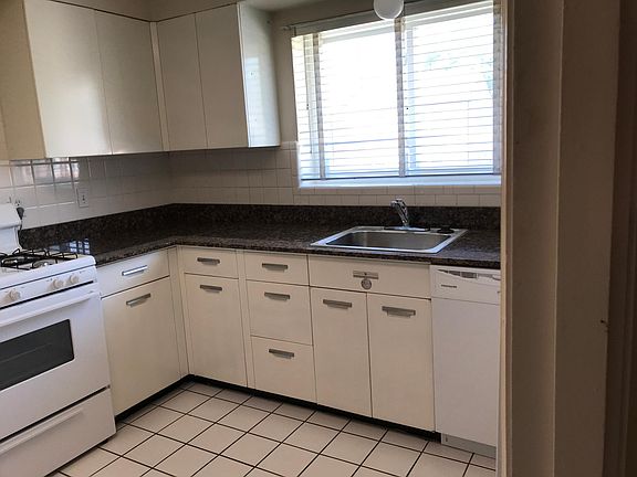 3rd image of 8165 Whitburn Dr #A