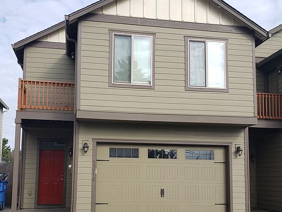 3rd image of 13712 NE 64th Cir