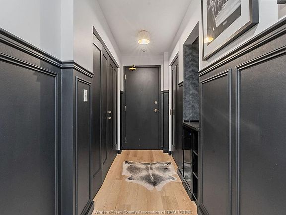 3rd image of 540 Ouellette Ave #7C