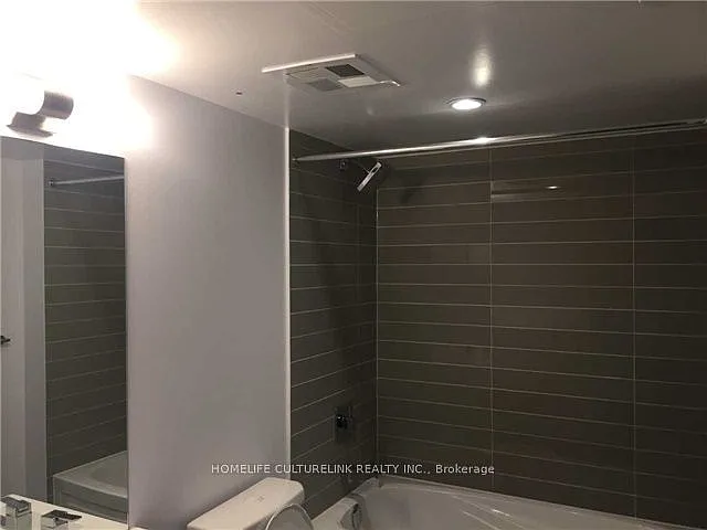 87 Peter St #1317 — Photo 12
