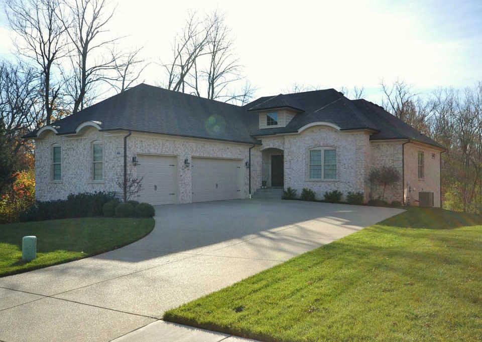 1st image of 406 Ashworth Ln