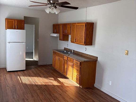 4th image of 304 N Webb St APT 1