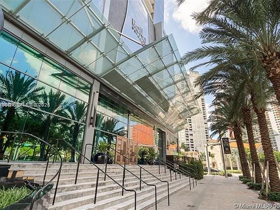 5th image of 1451 Brickell Ave #Cu-2506