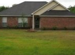 13416 Arnold Rd, Walker, LA 70785