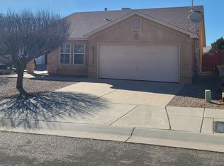 10701 Pinon Park Ct NW, Albuquerque, NM 87114