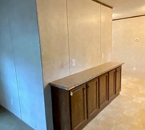 3rd image of 516 Courtland Ln #283