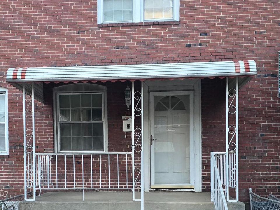 1st image of 3712 10th St