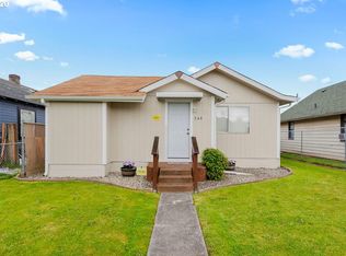 349 21st Ave, Longview, WA 98632