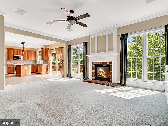 4th image of 7679 Movern Ln