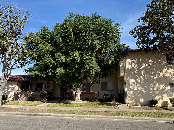 2nd image of 2800 Brea Blvd #B