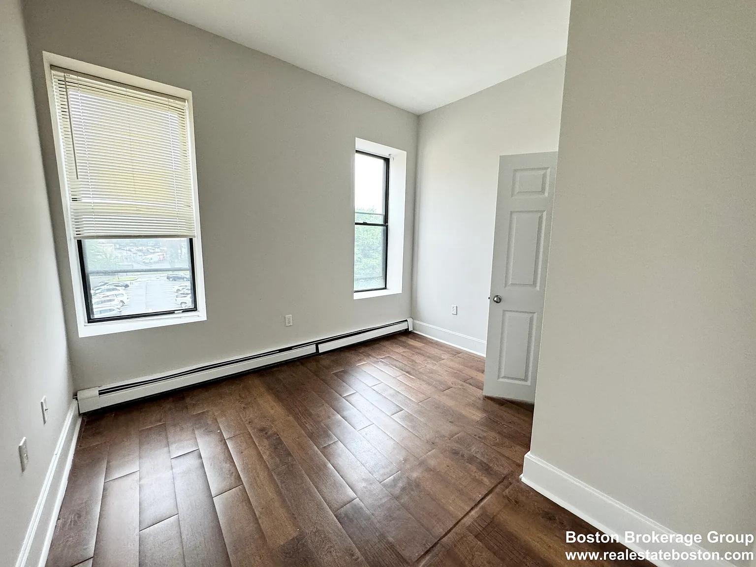 2 bed, 1.0 bath, $3,200 — Photo 4