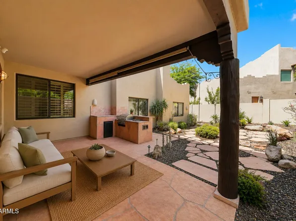 1732 E GELDING Drive, Phoenix, AZ 85022