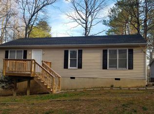 7 Lakeside Ct, Ruther Glen, VA 22546