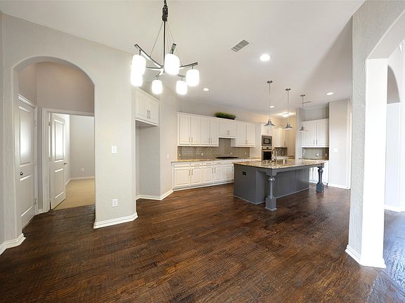 5th image of 1728 Sandstone Dr