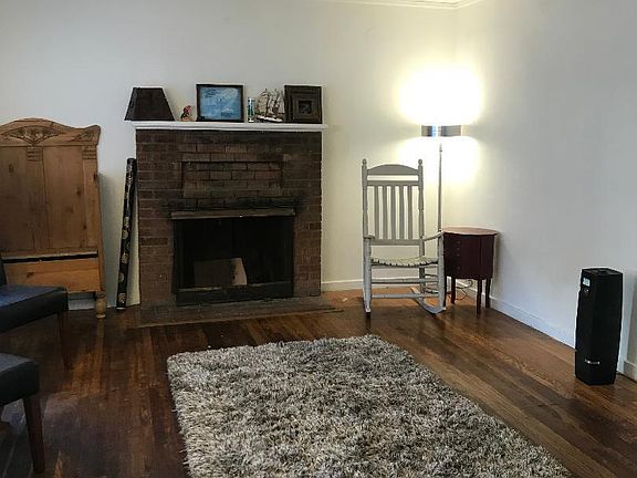 4th image of 224 San Luis Ave
