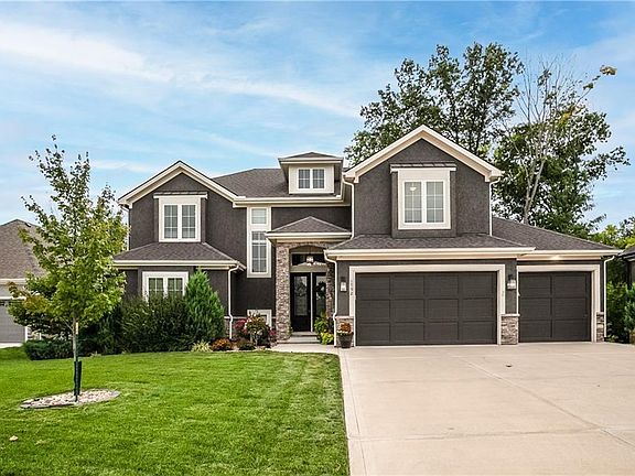 3rd image of 1792 Homestead Dr