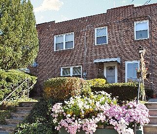 1st image of 519 N Terrace Ave