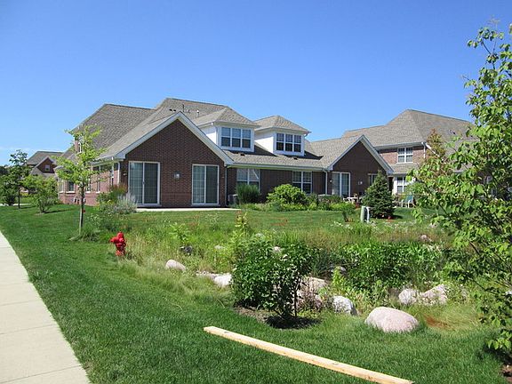 3rd image of 1147 Morgan St #148