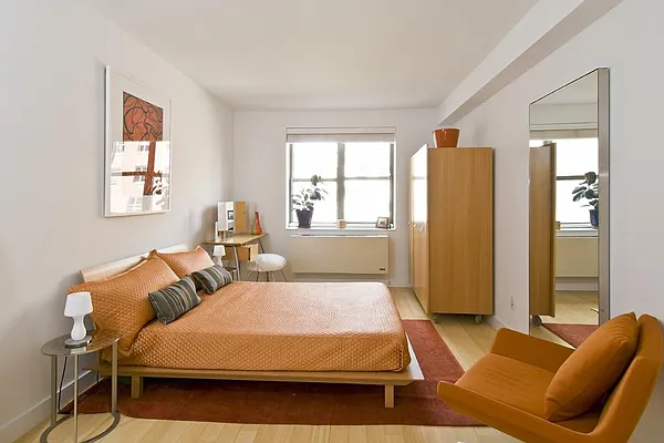 Sold by Corcoran | media 3