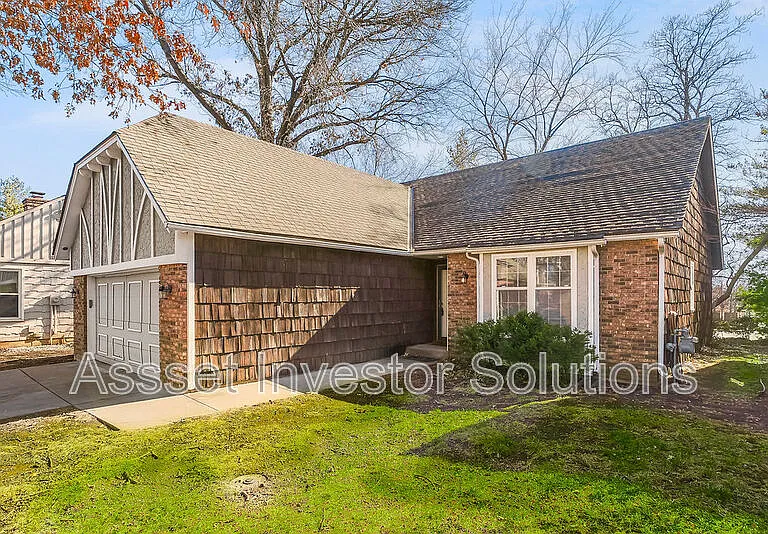 11109 Delmar Ct — Photo 2