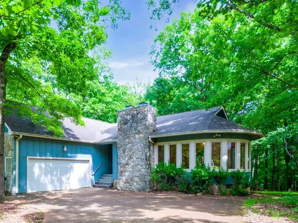 862 Matthew Ct, Kingston Springs, TN 37082