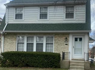 4832 W Scranton Pl, Milwaukee, WI 53216