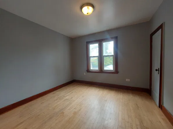 221 John St, Sault Ste Marie, ON P6A 1P4