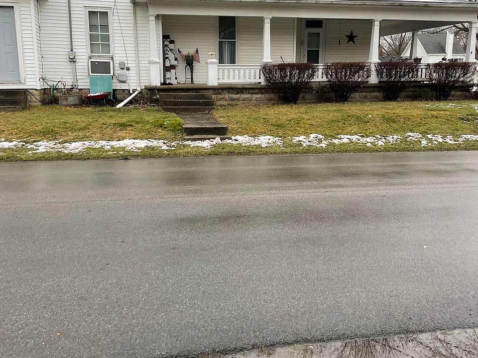 2nd image of 992 High St