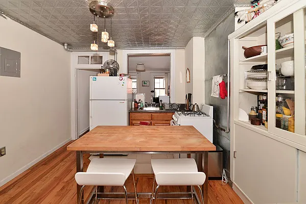 Rented by J Misrahi Realty Corp | media 11