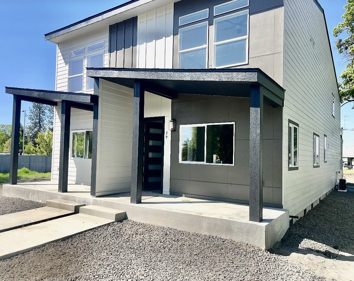 Building Photo - 29 E Everett Ave #29